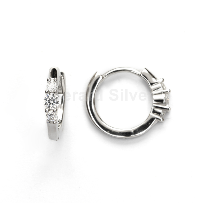 Aros en Plata y Circonita con Cierre de Clic 12 MM