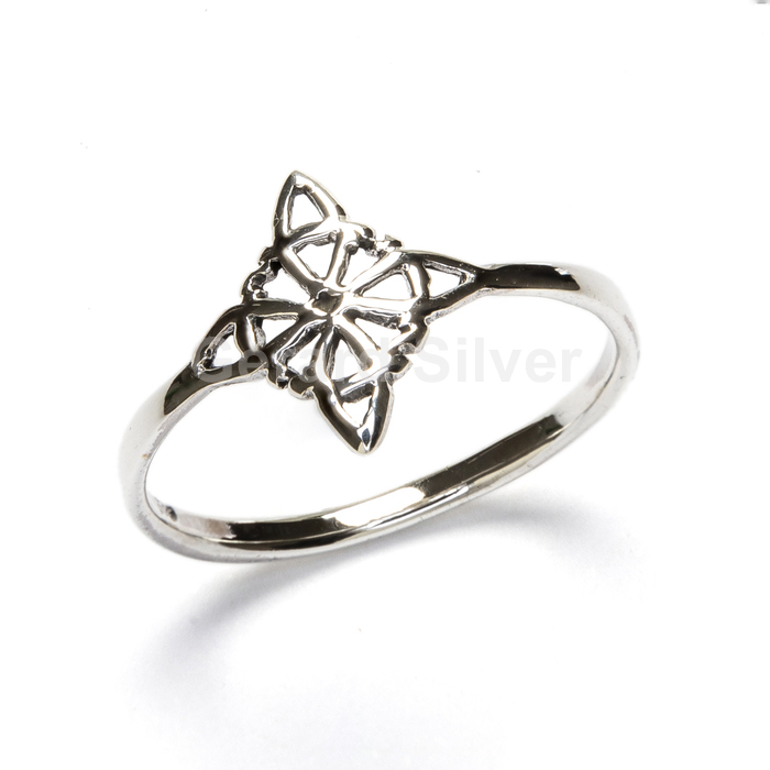 Anillo de Plata Nudo de Bruja 