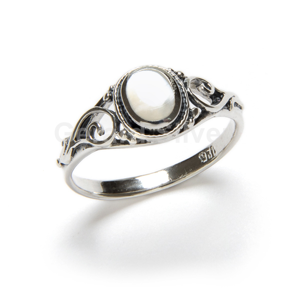 Anillo de Plata y Nácar 