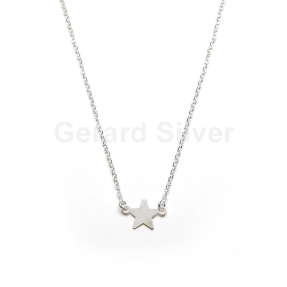 Collar de Plata y Estrella ( Plata o Dorado ) 
