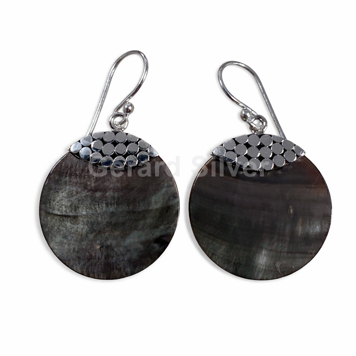 Pendiente de Plata y Concha 